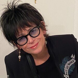 Meet your Posher, Judith